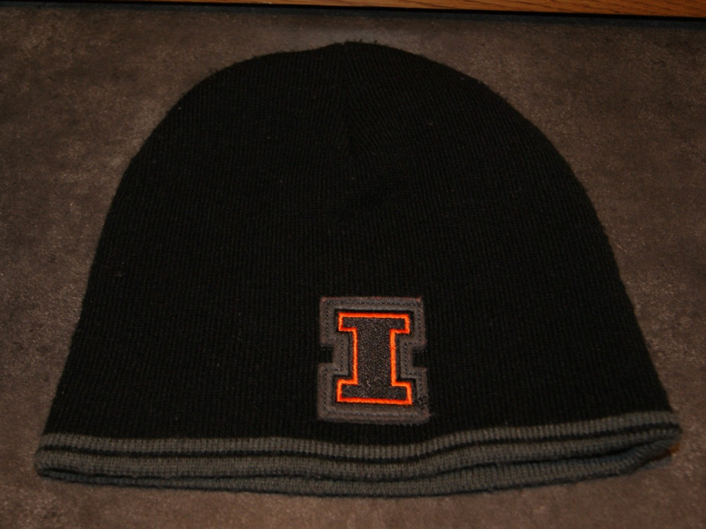 VTG Y2K ILLINOIS FIGHTING ILLINI Colosseum Black Winter Knit Ski Cap Hat "I"